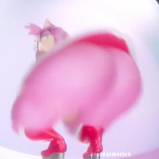 Amy Twerking